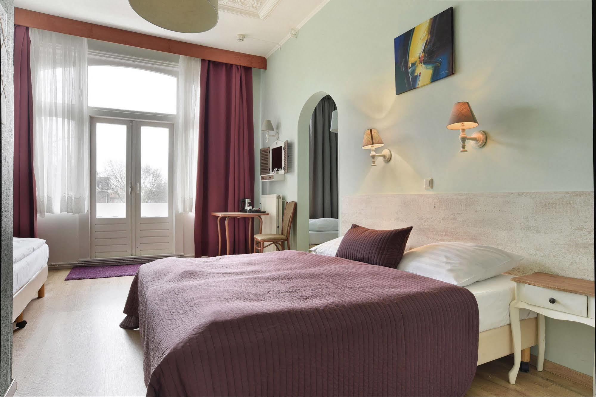 Hotel Corel 3*